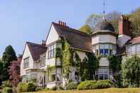 Exterior Fauhope House