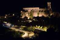 Exterior Castello Di Caccuri Suites