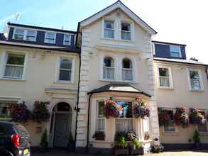 Exterior 4 Canterbury Lodge