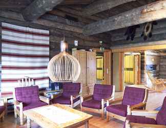 Sảnh chờ 2 Saarikejo Log Chalet