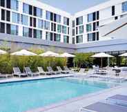 Swimming Pool 2 Residence Inn by Marriott Dallas by the Galleria