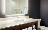 In-room Bathroom 4 Residence Inn by Marriott Dallas by the Galleria