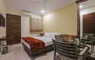 Phòng ngủ 2 Hotel Sardar