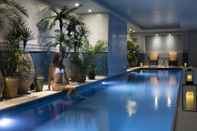 Swimming Pool Hotel Monte Cristo