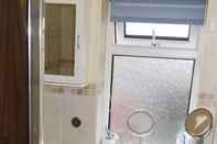 Toilet Kamar Double room in welcoming home