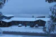 Exterior Snowy Valley - Hostel