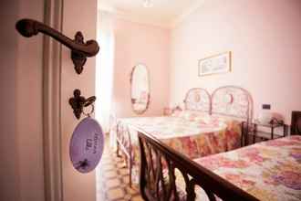 Kamar Tidur 4 GuestHouse Liberty