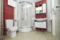 In-room Bathroom Otel 59