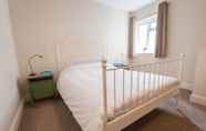 Bedroom 3 The Broadmead Forest - Spacious City Centre 3BDR Apartment