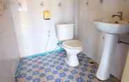 In-room Bathroom 5 P Resort Riverside