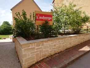 Exterior 4 L'auberge de Treigny - Hostel