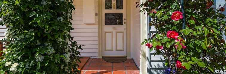 Exterior Rosehaven Cottage