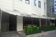 Luar Bangunan Otel Turker