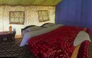 Kamar Tidur 2 Auspicious Camps and Cottages