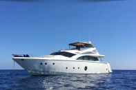 Bên ngoài Italy Luxury Yacht Charter