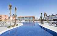 Kolam Renang 2 Hotel Best Costa Ballena