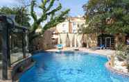 Swimming Pool 6 Hotel Termes La Garriga
