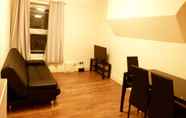 Common Space 4 SS Property Hub - Canary Wharf Family Apartment