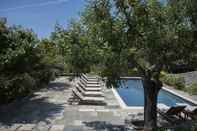 Swimming Pool Arxontiko Mytilineou Skretaion