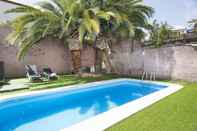 Swimming Pool Apartamento Tassis