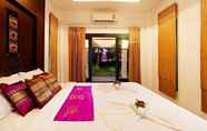 Bedroom 3 Thalane Beach Resort and Villas