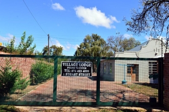 Exterior 4 Village Lodge Harrismith