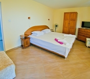 Kamar Tidur 4 Villa Sequoia