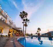 Swimming Pool 2 Cala Nova