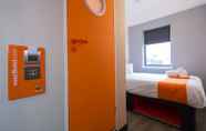 Phòng ngủ 7 easyHotel Glasgow