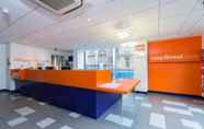 Lobi 3 easyHotel Glasgow