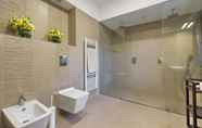 Toilet Kamar 7 Cherry Orchard Residence