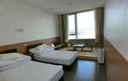 ห้องนอน 7 Shimonoseki Hinoyama Youth Hostel KaikyonoKaze