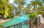 Kamar Tidur 6 Port Douglas Penthouse at Sea Temple