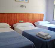 Bedroom 5 Hostal Cruce