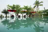 Kolam Renang Seasons Hotels And Resort- Ngapali