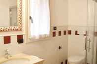 In-room Bathroom Casa Carrer B&B