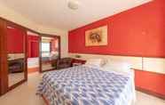 Bedroom 3 Happy Hotel Praia Azul