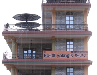 Exterior 2 Hotel Young's Stupa