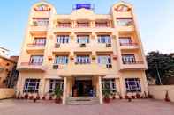 Exterior Hotel Asia Shripati By MTMC ROOMS