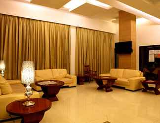 Lobi 2 Venky Residency