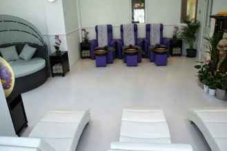 Lobi 4 LG Thai Derm Spa & Guesthouse