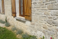 Bên ngoài La Maison d'Agnès en Haute Bourgogne