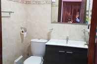 In-room Bathroom Furnished Apartment Casablanca