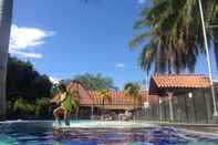 Swimming Pool Hotel Club Campestre