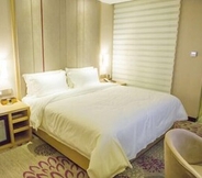 Bedroom 6 Lavande Hotels
