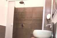 In-room Bathroom Interno 10 Cavour