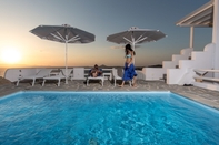 Swimming Pool Apricot and Sea Luxury Villas