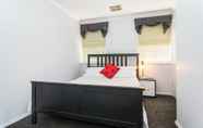 Kamar Tidur 5 Port Adelaide Harbourside Home