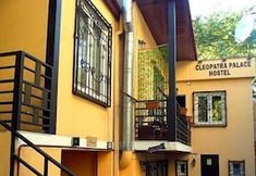 Exterior 2 Cleopatra Palace Hostel