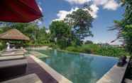 Swimming Pool 5 Villa Kaira